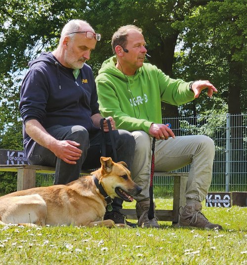 ©Kro-Topdog-Team ©Kro-Topdog-Team